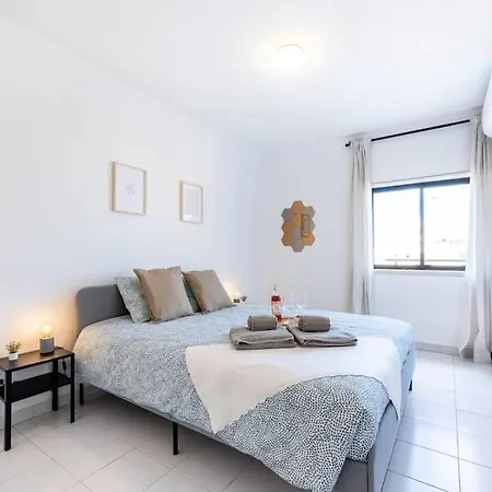 Seaside Serenity * Portimão